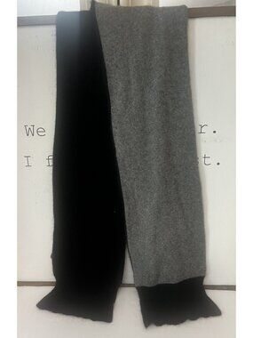 100% Cashmere Scarf Neck Warmer Black & Gray Color Block 42” X 4" EXPRESS